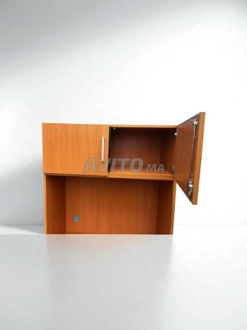 Armoire en bois de rangement porte battante
