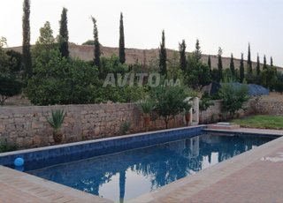 MAISON DE CAMPAGNE AU PIED DU ZERHOUN