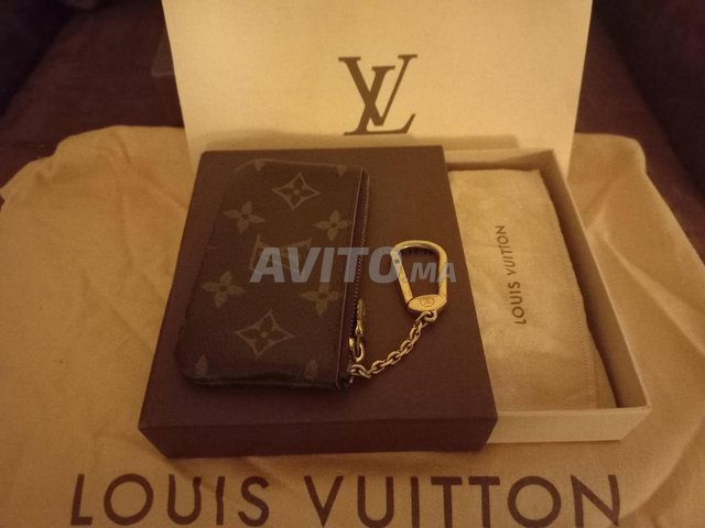 LOUIS VUITTON Pochette clés Monogram (M62650)