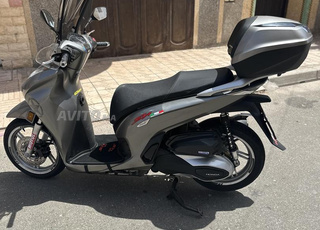 honda sh 350i  11/2021 d 05/25