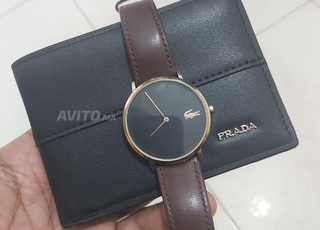 نظارات ومحفظة 