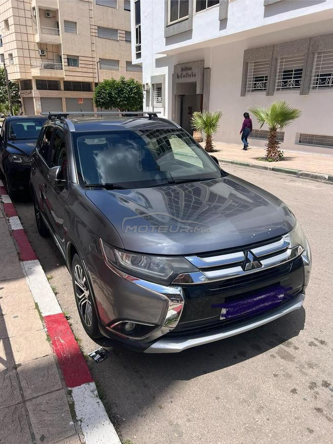 Mitsubishi Outlander Diesel Automatique 2018 à Fès