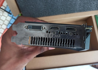 GTX TUF Gaming 1660 Super  / 2 RAM DDR4 - 8GB 