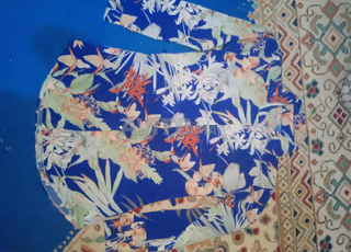 ضمان والجوده xs .s . ثمن 50 درهم 