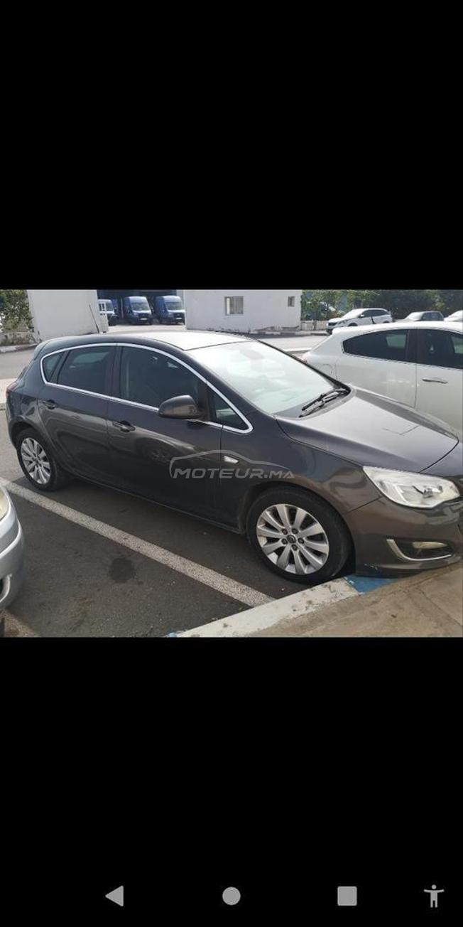 Opel Astra Diesel Manuelle 2014 à Casablanca