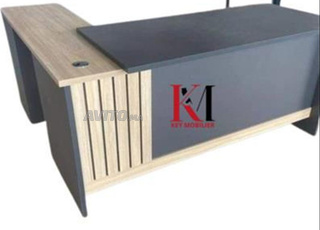 Bureau direction et pack chaises Remise 