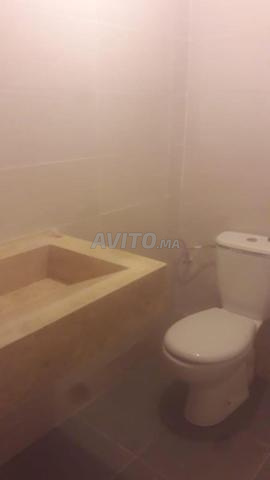 Magazin avec appartement a vendre a Bouznika - 2