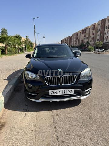 بيئم x1 سيارة في حال ممتازه كلشي جديد فيها 