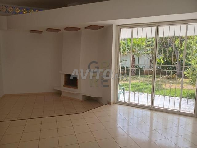 Belle villa rénovée avec deux façades à louer 