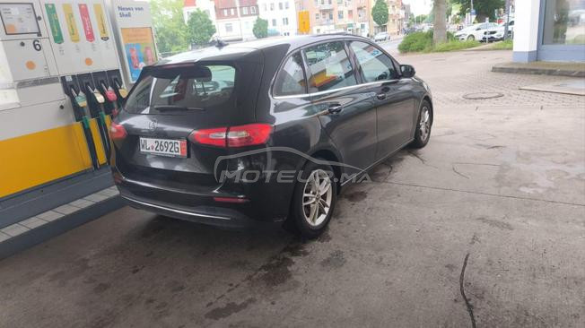 Mercedes b180 D style
