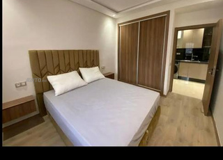 شقة ممتازة في الطبق الاول للكراء اليومي قريبة لبحر