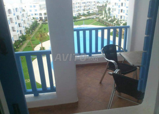 Jolie appart avec piscine à louer jawhara smir 