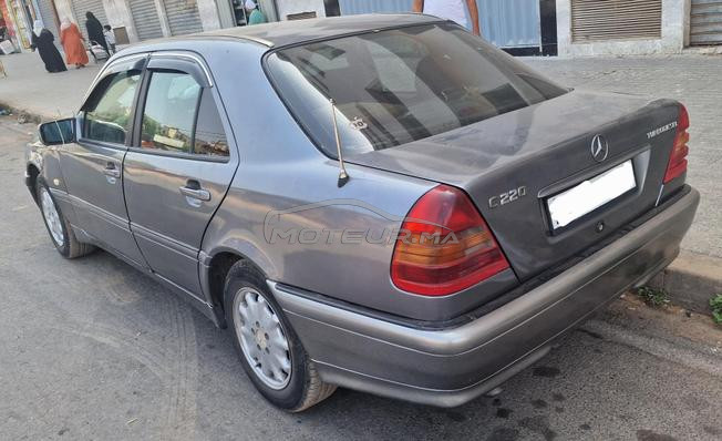 Mercedes-Benz 220 Diesel Manuelle 1995