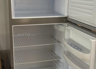 ثلاجة سييرا بحالة جيدة - refrigérateur siera 
