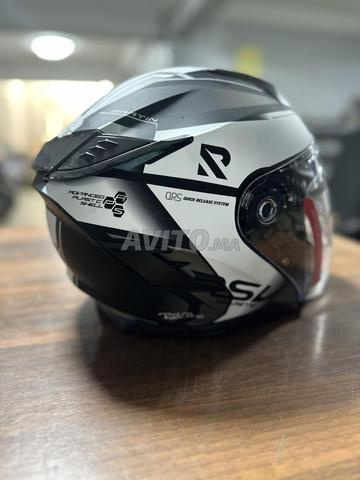 Casque moto RSV Helmet neuf – sécurité & style - 2