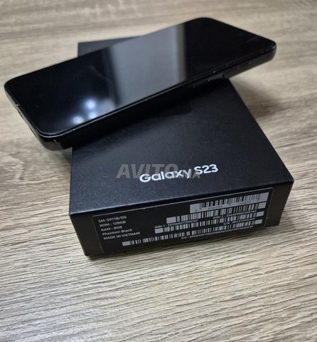 SAMSUNG S23 128go