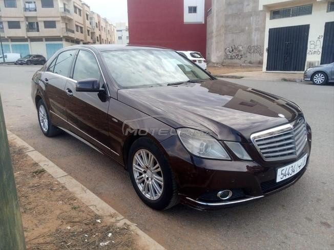 MERCEDES CLASSE E ESSENCE V6 300