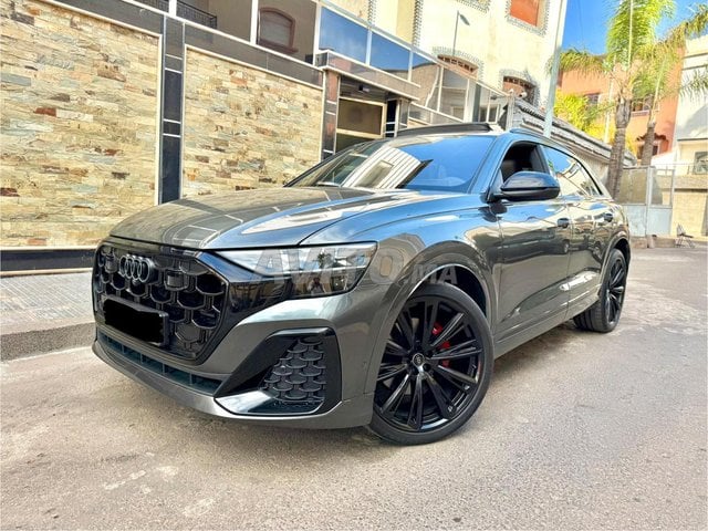 Audi Q8 S line 2024 