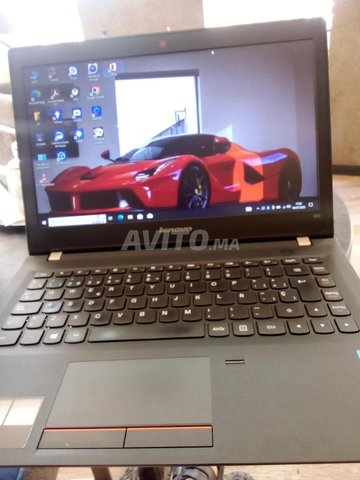 Lenovo i5 6emeGénération Batterie 5H 8RAM Cartable