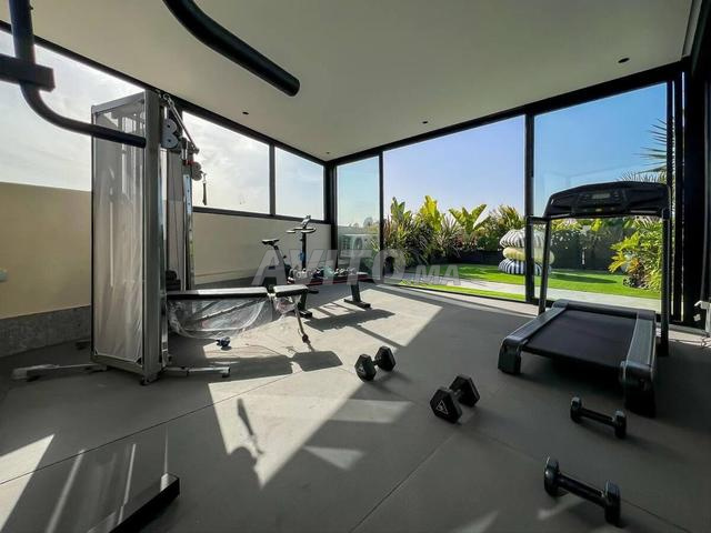 Studio Emeraude, Rooftop & Gym à coté du Corniche