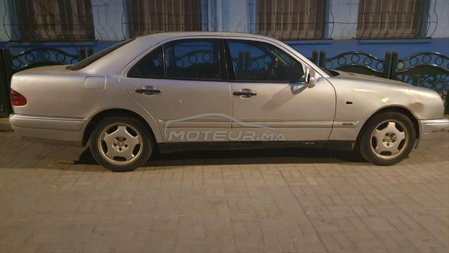 Mercedes-Benz 220 Diesel Manuelle 1998 à Kénitra