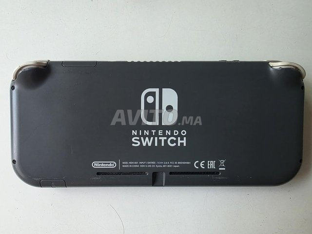 NINTENDO SWITCH LITE