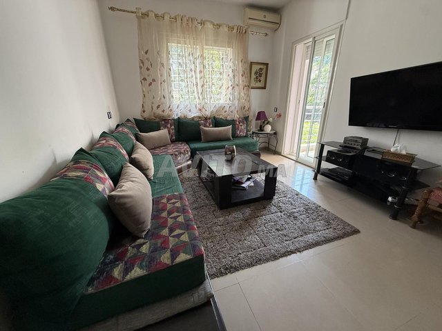 Séjour complet tapis table et rideau
