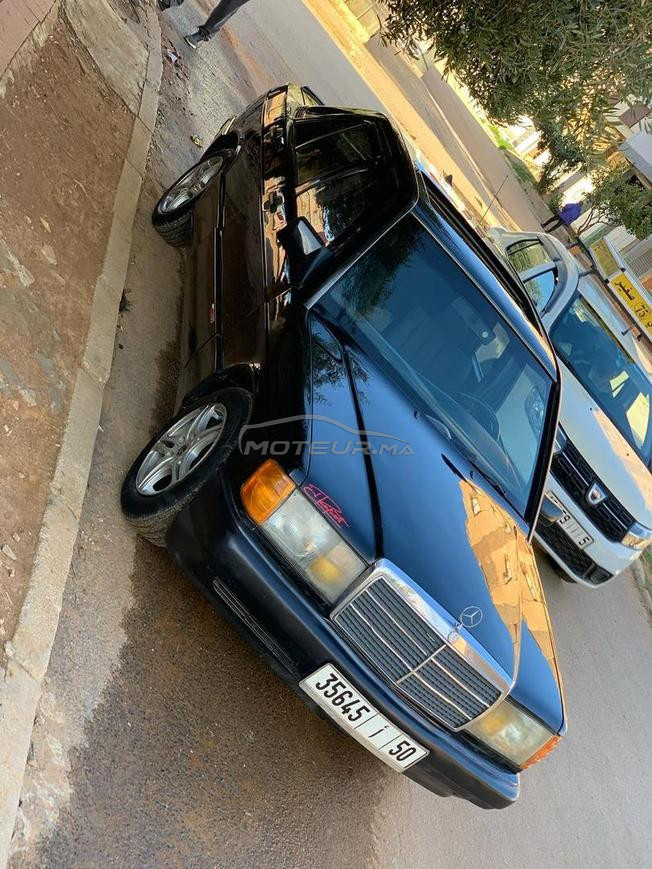 Voiture à vendre.
