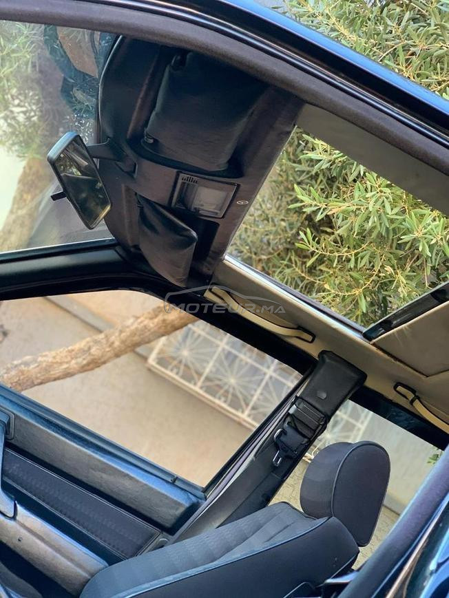 Voiture à vendre.