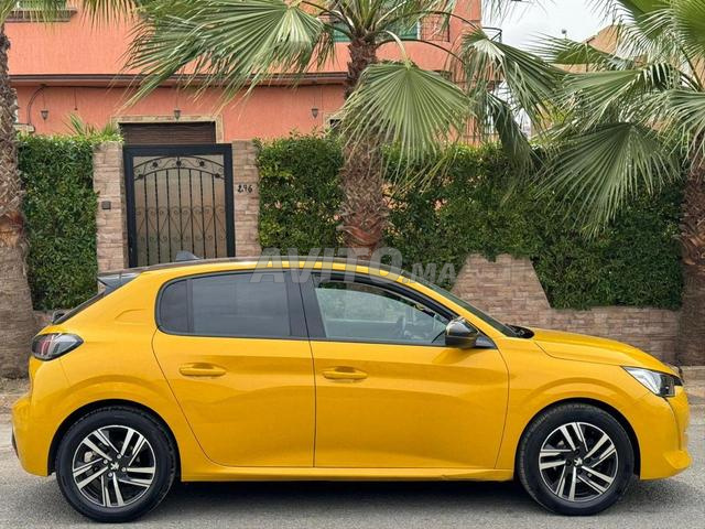 Peugeot 208 Diesel Manuelle 2020 à Fès - 2