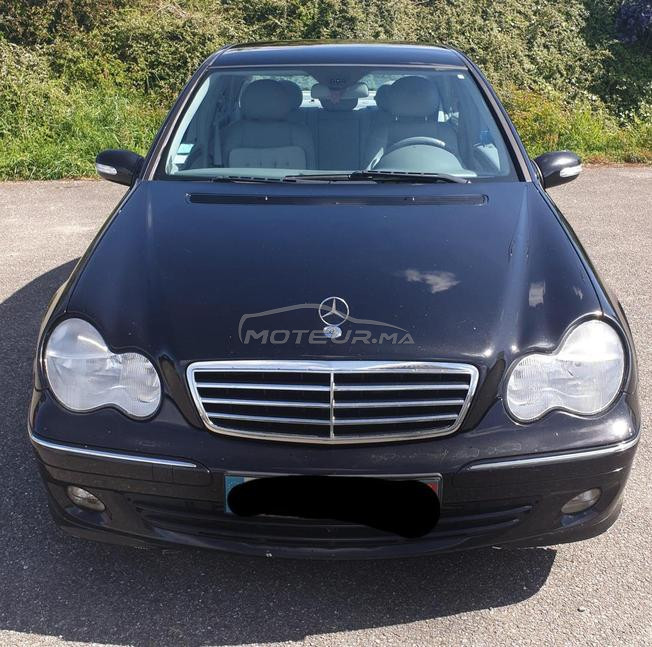 Mercedes-Benz 200 Diesel Manuelle 2004 à Agadir
