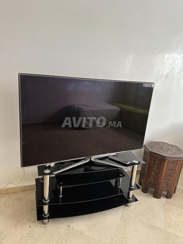 Télévision Samsung 56 pouces