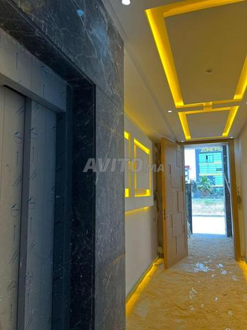 Appartement à vendre  70 m² à Bouskoura - 2