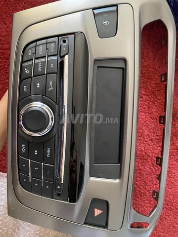 Autoradio OEM Peugeot 301 / C-Elysée