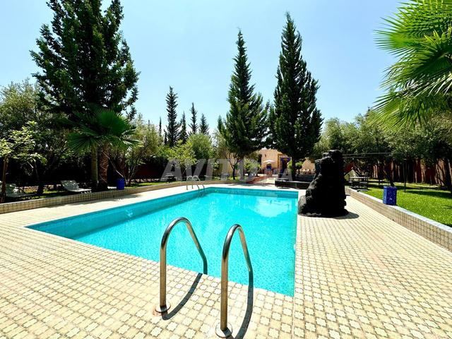 villa titrée à vendre route de Ouarzazate