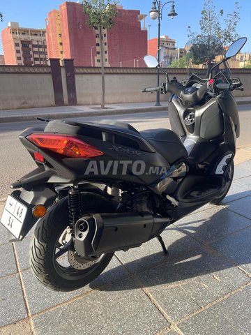 yamaha xmax 300 tech max 