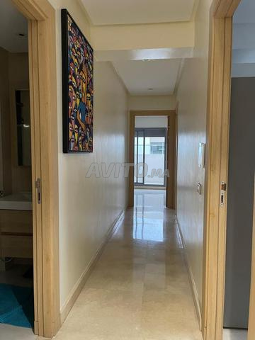 Superbe appartement traversant sans vis à vis
