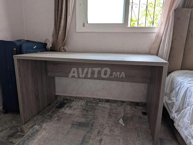 مكتب DISEGNO للبيع (Bureau DISEGNO à vendre) - 2