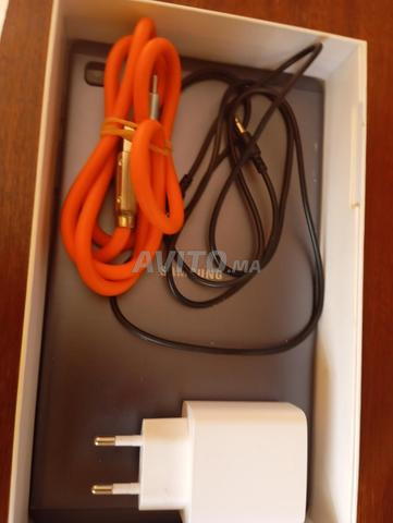 تابلت  Samsung galaxy a7 lite للبيع بحالة جيدة  - 2