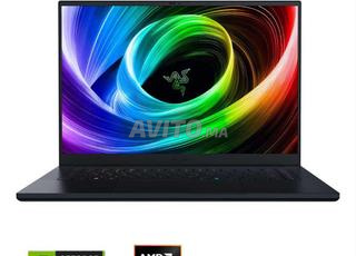 Razer Blade 16 Laptop gaming & création puissant