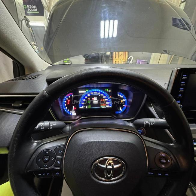 toyota corolla hatchback hybrid 2022