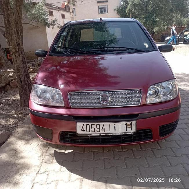 voiture  فيات بينتو