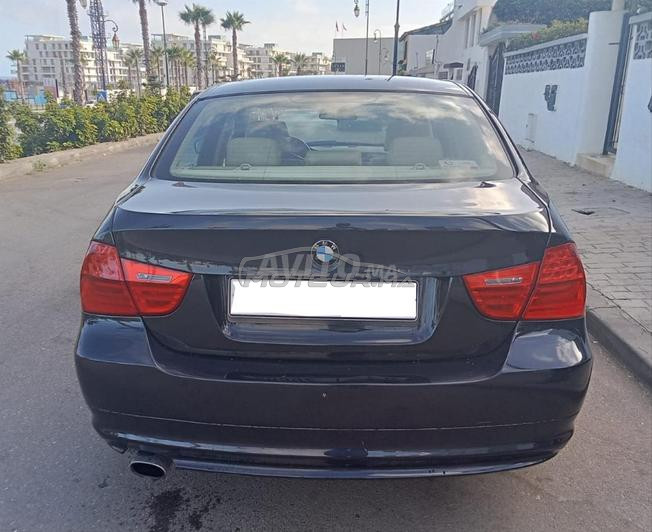 BMW Série 3 Essence Manuelle 2010 à Casablanca