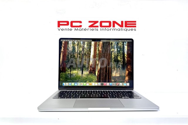 MacBook Air 2024 Chip M3 / 16Go 512SSD Entreprise