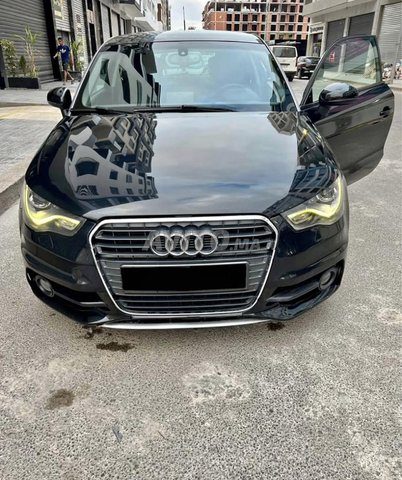 audi a1 s-line 2012 la voiture tres bonne état 