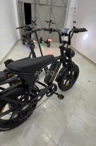  دراجة كهربائية V8 – ستيل خطير وموتور قوي بزاف ⚡ - 2