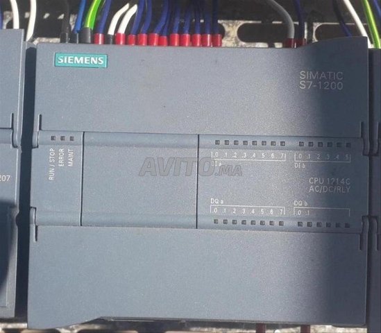 Siemens S7-1200 SIMATIC CPU 1214C AC DC RLY 