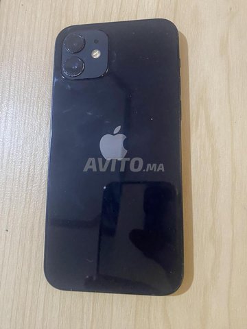 iPhone 12 64 GB 