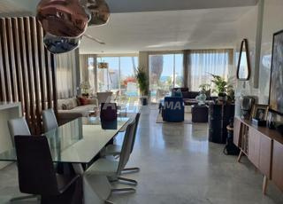 BELLE VILLA TITREE, 3 FACADES & FACE MER