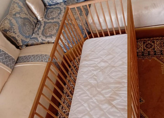 lits bébé IKEA avec matelas – Très bon état